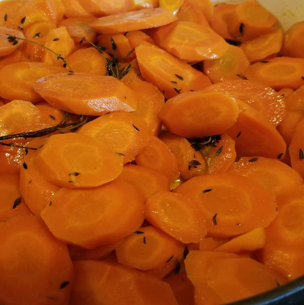 Peach-Apricot Glazed Carrots – Flaming Fruit Sauce